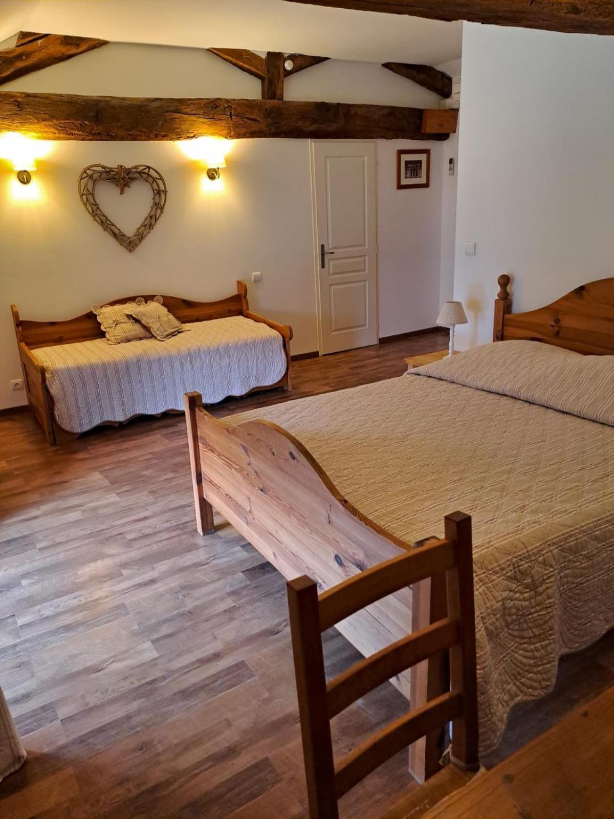 Le Moulin Du Fay Bed and Breakfast Villemotier Εξωτερικό φωτογραφία